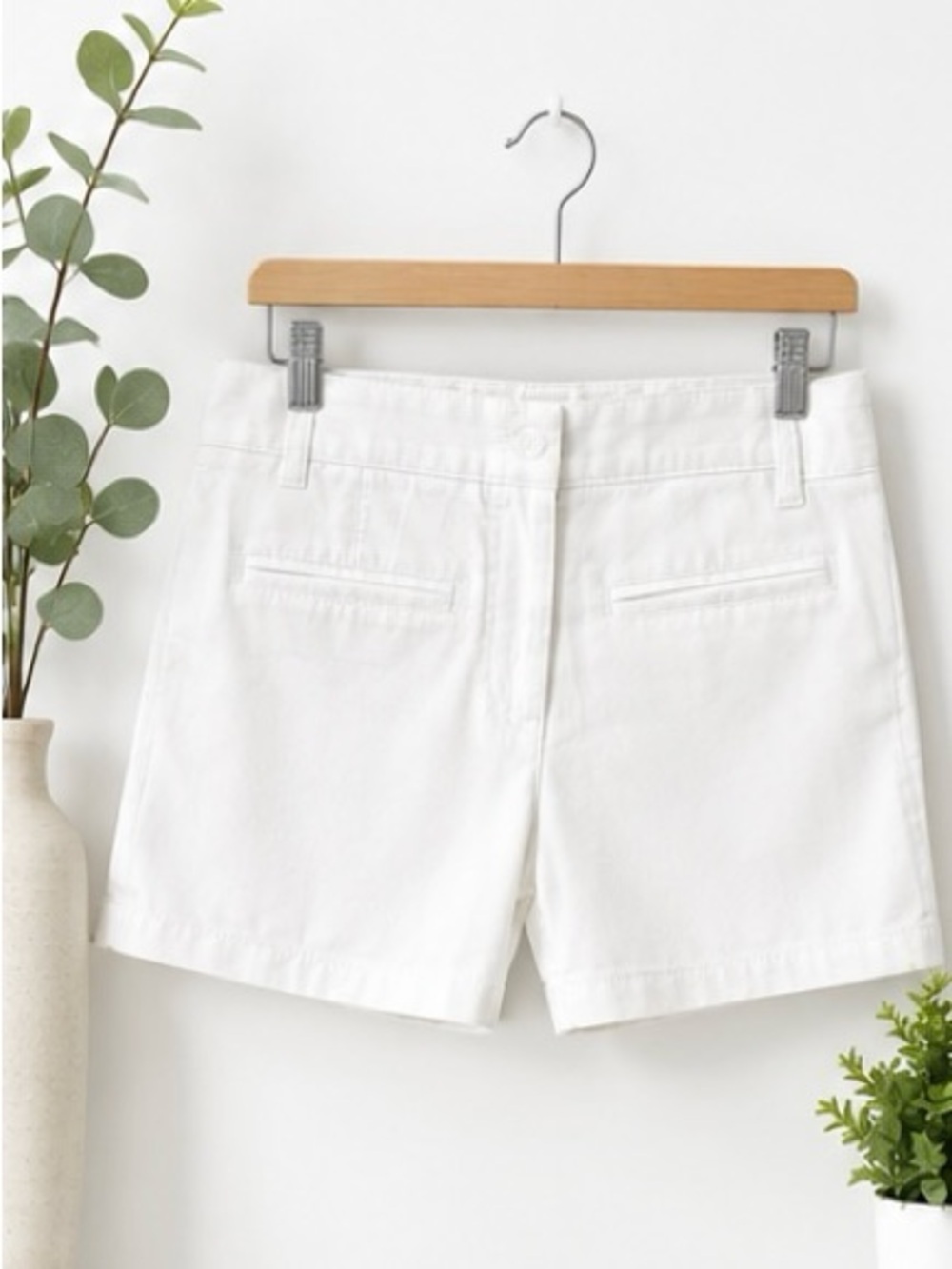 J.Crew White Low Rise Chino City Fit Shorts